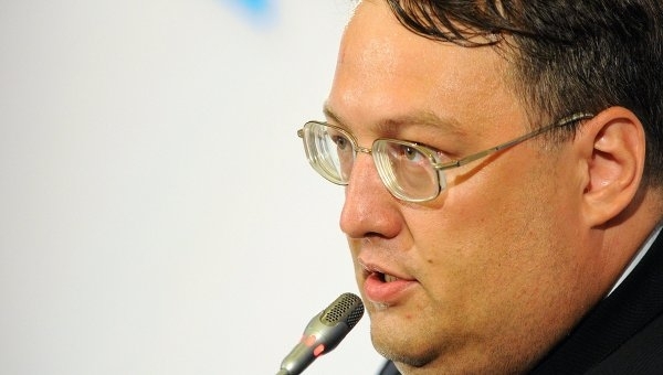 Геращенко відреагував на звинувачення Слідкому РФ та погрози Кадирова