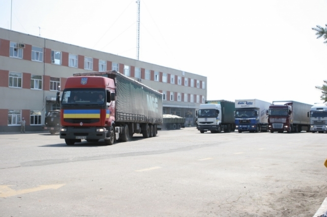 Донбасс получил 1200 тонн гуманитарной помощи из других регионов Украины