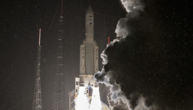 Ракета Ariane-5 вывела на орбиту французский военный космический аппарат