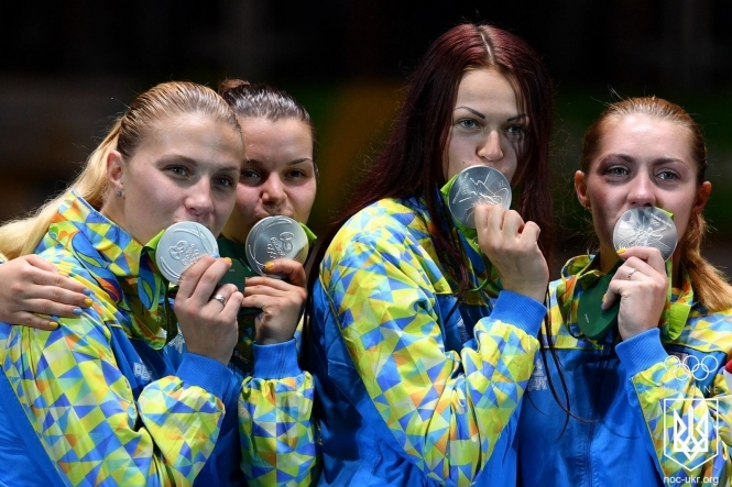 Украинские фехтовальщицы завоевали серебро на Олимпиаде-2016
