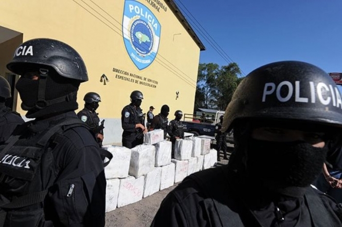 У Гондурасі у перестрілці двох банд наркоторговців загинули 17 осіб