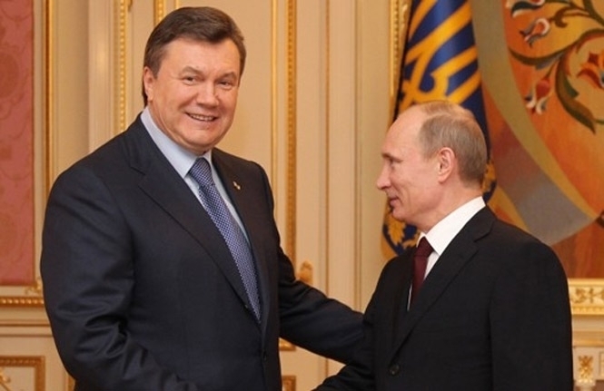Путин советует Евросоюзу согласиться на условия Януковича