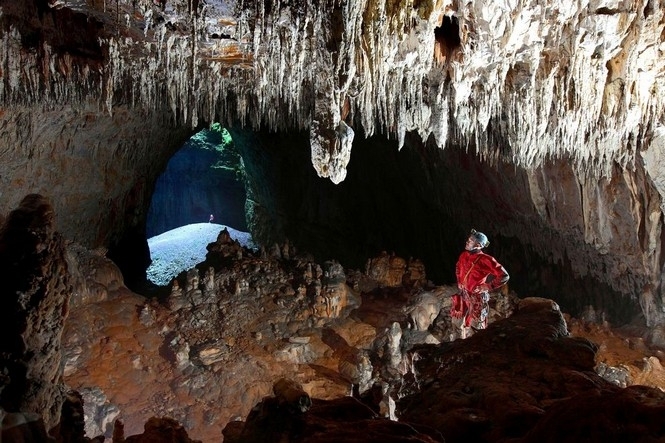 Земля зсередини: неймовірні печери Словенії