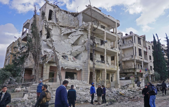 В результате двух взрывов в Сирии погибли по меньшей мере 24 человека