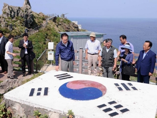 У Токіо протестують проти дій Південної Кореї щодо спірних островів