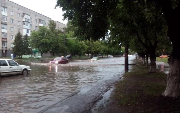 Злива затопила Луцьк, - фото