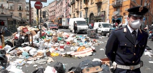 Євросуд оштрафував Італію на €20 млн через сміття
