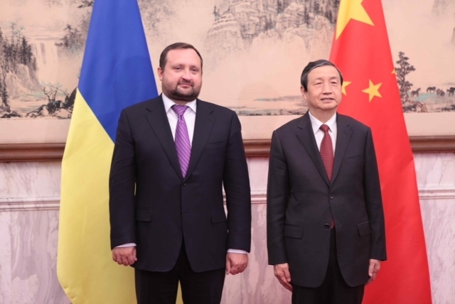 Стратегічні відносини між Україною і Китаєм виходять на новий рівень партнерства, - Арбузов