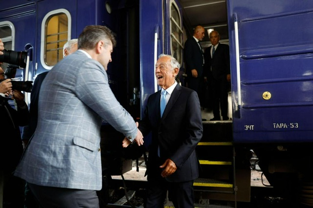 Президент Португалії вперше приїхав до Києва