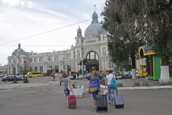 Україна збирається застрахувати усіх туристів від нещасних випадків та хвороб