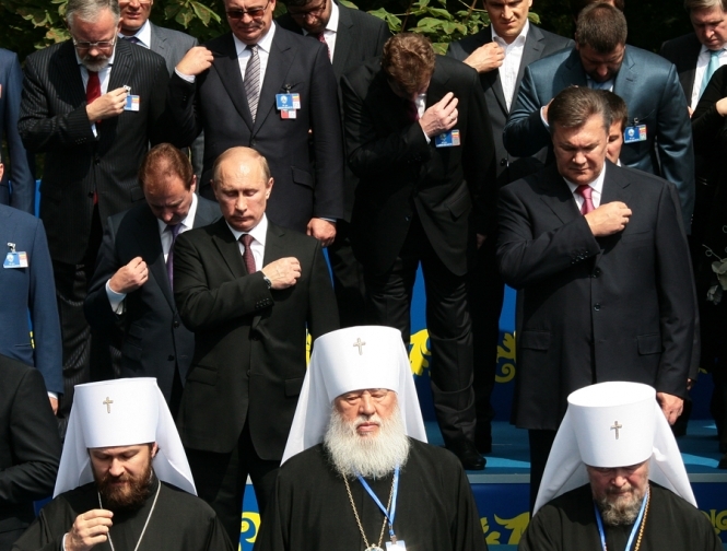  Янукович чистить владу від ставлеників Москви, - ЗМІ