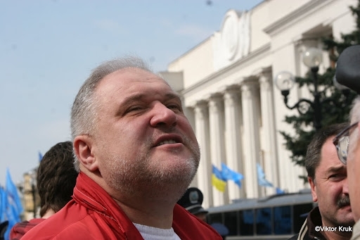 Примирение власти и оппозиции вернет доверие инвесторов к Украине, - политолог