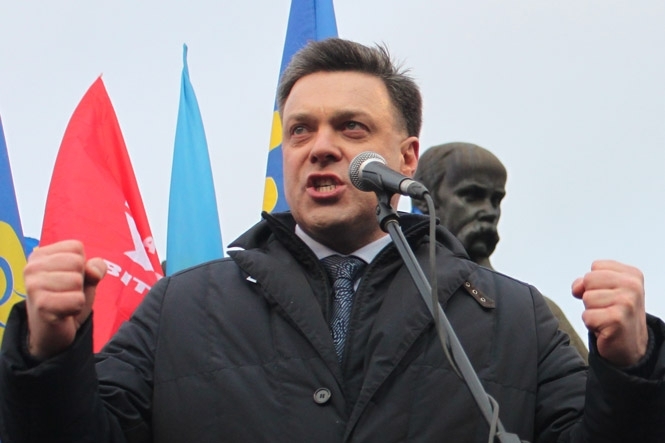 Попов має відповісти за примушування київських бюджетників брати участь в Антимітингу – Тягнибок