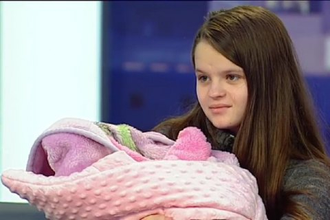 Отцом ребенка 12-летней роженицы из Львовской области оказался ее 14-летний двоюродный брат