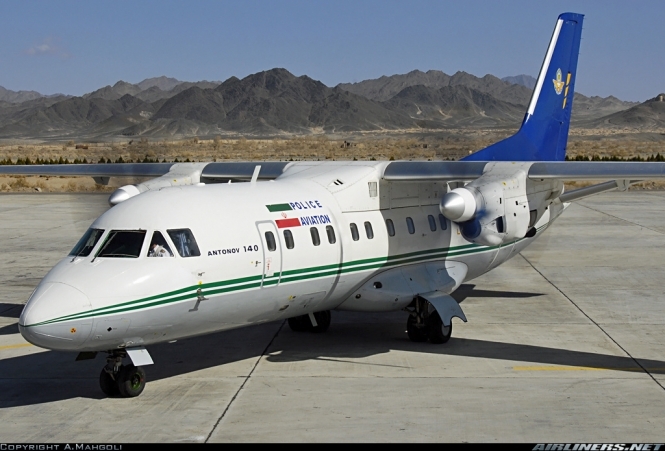 В Иране упал пассажирский самолет: 40 человек погибли