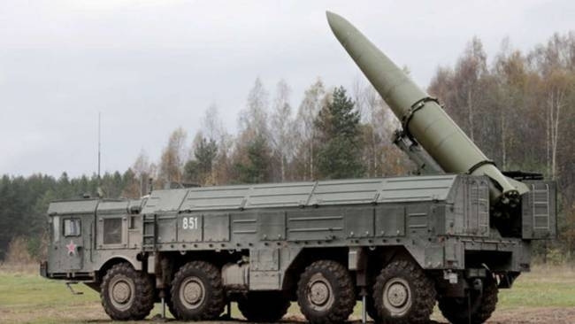 Росія звозить ракетні комплекси 