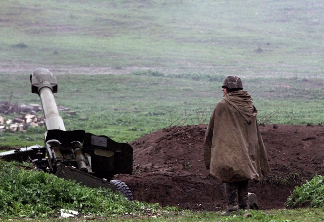 На кордоні Вірменії та Азербайджану розпочалися бойові дії