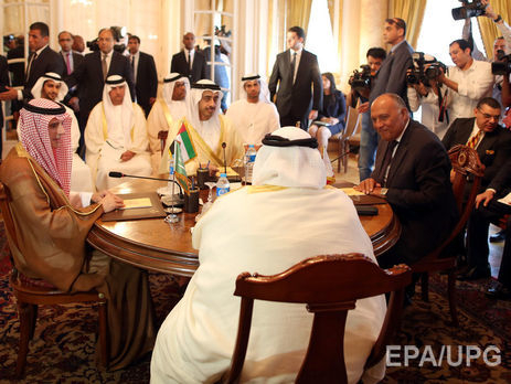 Переговоры по Катару между Тиллерсон и лидерами арабских стран завершились безрезультатно