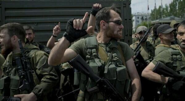 У Донецьку орудують кавказці з російською зброєю, - фото