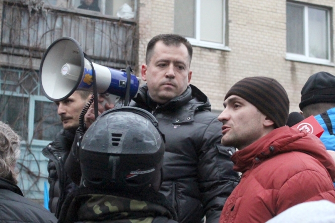 Председатель Хмельницкого СБУ подал в отставку и признался, что давал приказ стрелять
