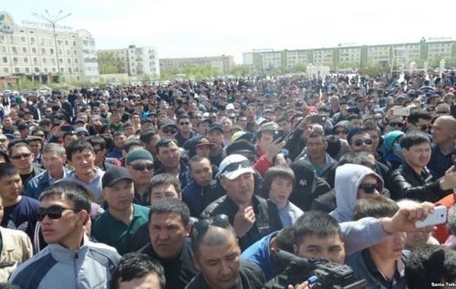 Полиция Казахстана разогнала митинг против Земельного кодекса