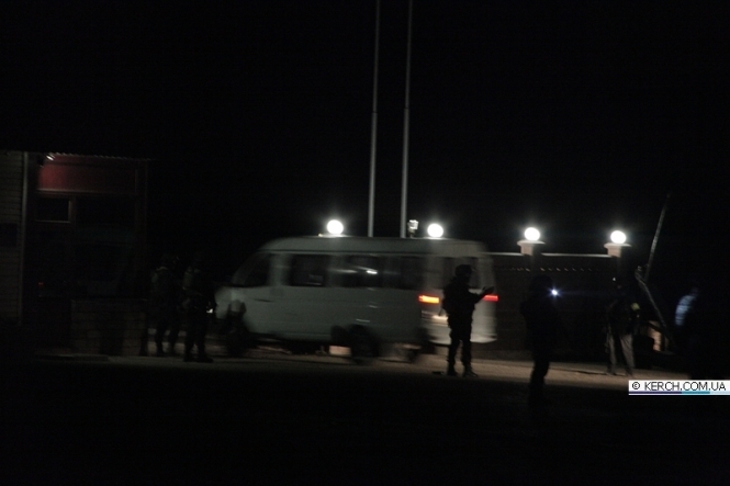 Неизвестные вооруженные лица ночью проникли на территорию военной части в Керчи