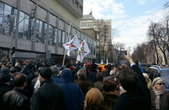 Опозиція з регіонів не може потрапити на мітинг в Києві