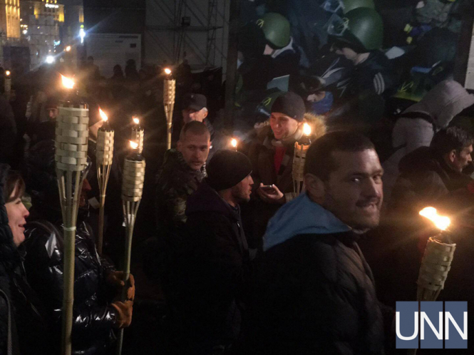 Годовщина разгона Евромайдана: активисты в Киеве требуют у Порошенко доложить результаты следователей