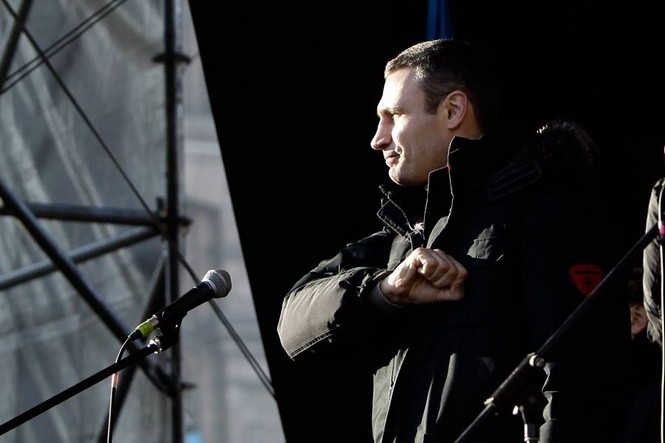 В ближайшее время оппозиция представит правительство, которое сможет изменить ситуацию в Украине, - Кличко