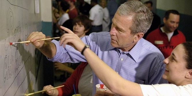 Джордж Буш-младший признал себя недооцененным художником