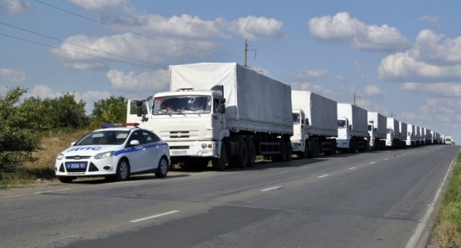 Россия направила в Луганск 15 грузовиков с 