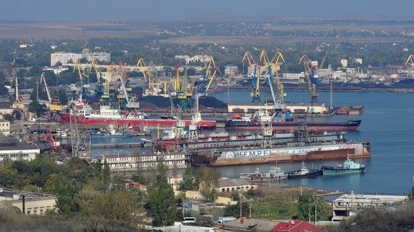 38 кораблів, що заходили в порти анексованого Криму, оштрафовані, - ДПСУ