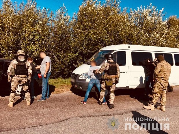 На Чернігівщині силовики спіймали сімох кримінальних авторитетів, - ВІДЕО