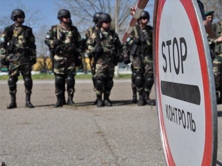 Украина введет специальный режим пересечения границы с Крымом