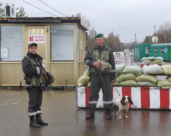 Россия закрыла четыре пункта пропуска на границе с Украиной