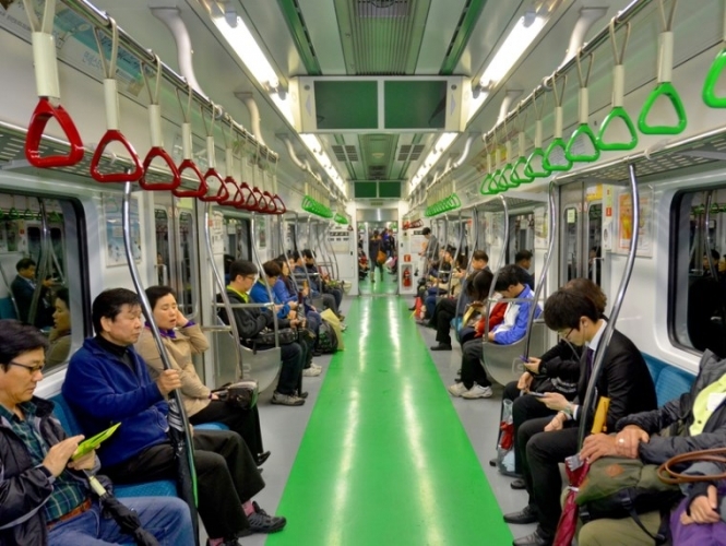 В Южной Корее из-за взрыва в метро пострадало 11 человек