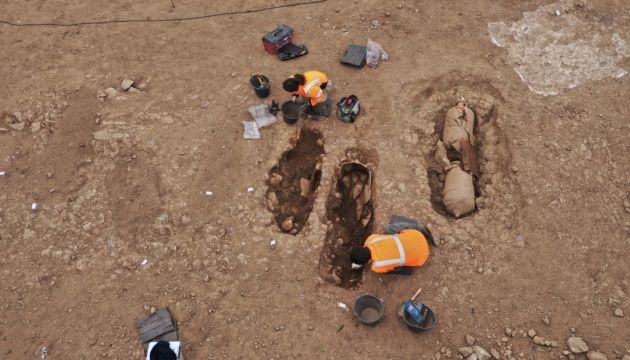 На Корсиці знайшли пізньоримські поховання в амфорах