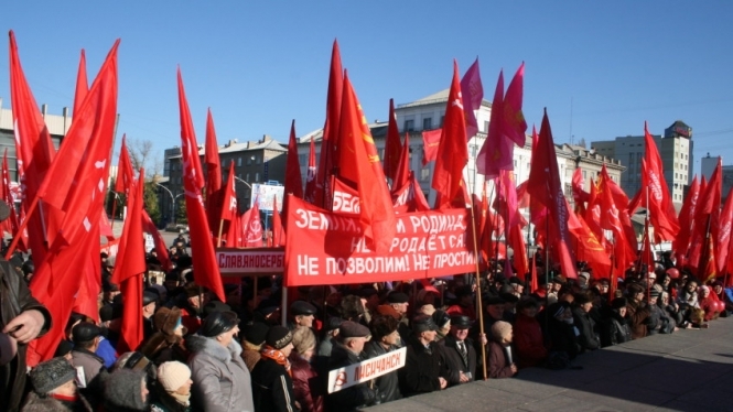Луганські комуністи назвали владу ЛНР фашистами