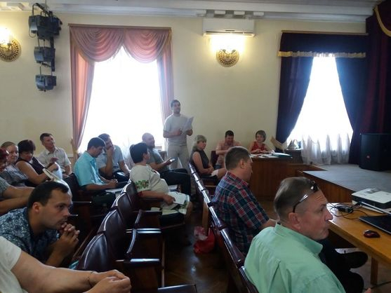 Депутати Подільської ради назвали українську мову 