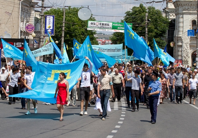 15 тисяч кримських татар вимагають визнати депортацію геноцидом (фото)