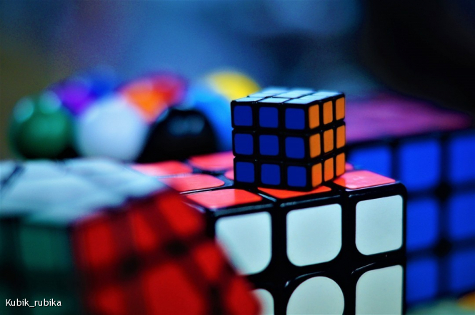 Канадская компания приобрела права на кубик Рубика за $ 50 млн