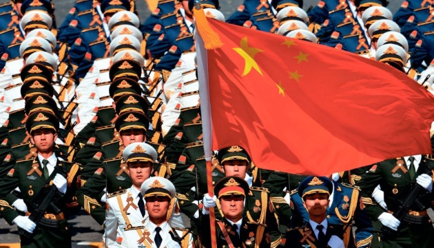 Китай посилює бойові патрулі після попередження Тайваню про зустріч зі спікером США