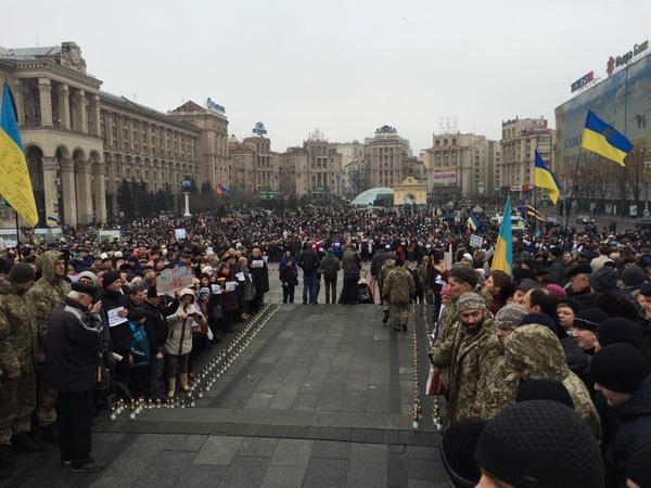Марш єдності у Києві: люди пройдуть центром міста, щоб вшанувати загиблих під Волновахою, - трансляція