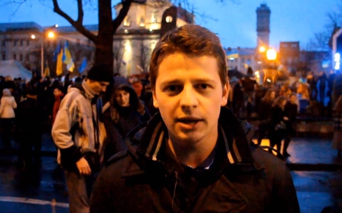 Студенты не должны выходить под партийными флагами, потому что вы знаете, чем это может закончиться, - Андрей Ткачук
