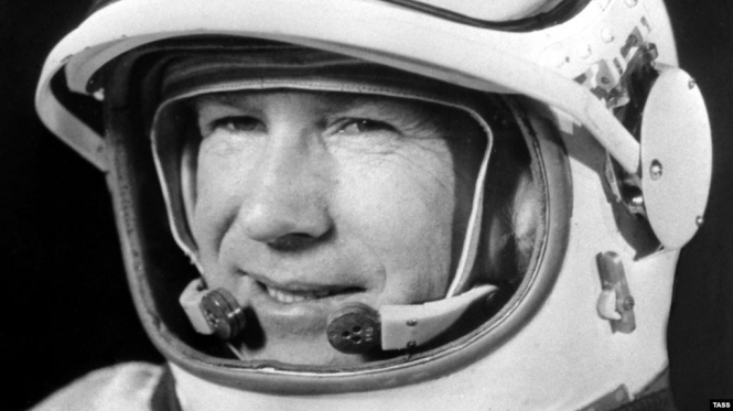 Помер Олексій Леонов, який здійснив перший вихід у відкритий космос
