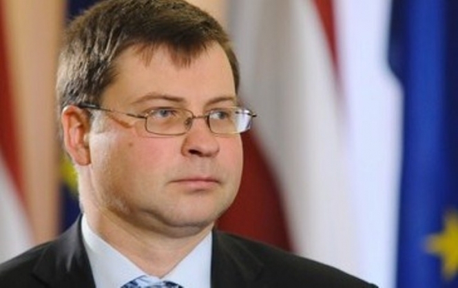 Премьер Латвии объявляет об отставке правительства в связи с трагедией в Риге