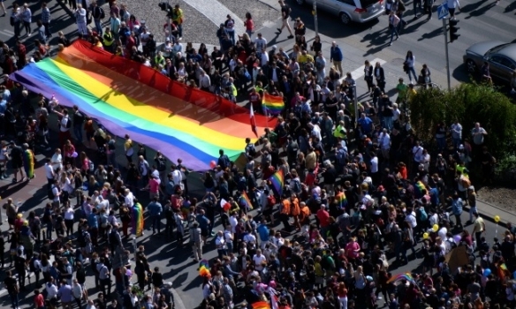 У Польщі пройшов багатотисячний ЛГБТ-марш, - ФОТО