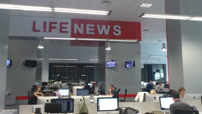 Слідчий комітет Росії проводить обшук в редакції Life News