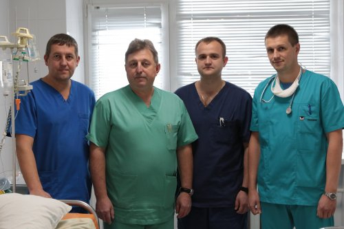 Во Львове хирурги впервые сформировали ногу 9-летнему мальчику с его же костей