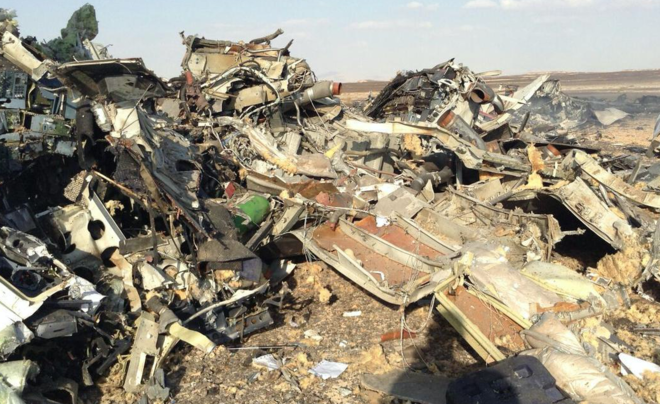 На місці катастрофи російського літака знайдено дві 